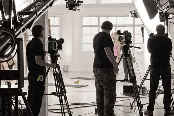 تولید تیزر تبلیغاتی